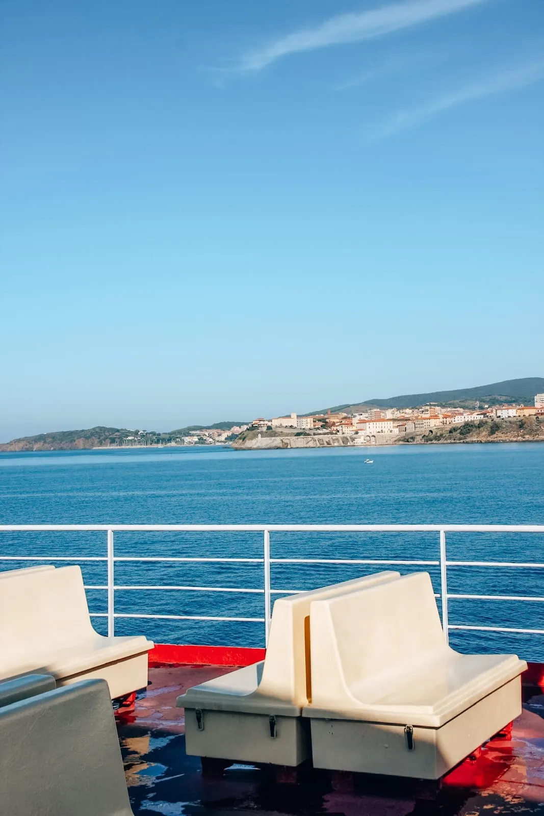 Fähre von Piombino nach Portoferraio – Foto 1
